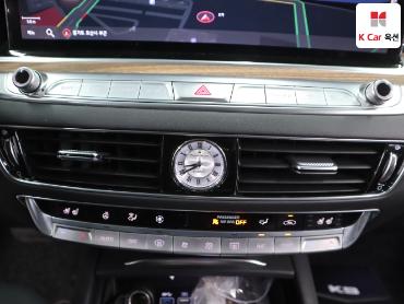 2022 - kia k9