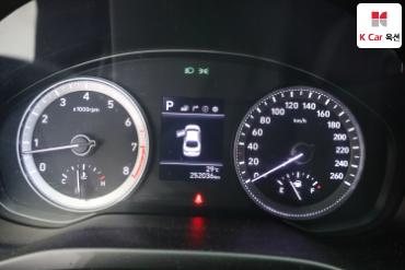2018 - hyundai grandeur