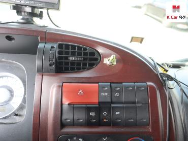 2012 - hyundai mega truck