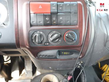 2012 - hyundai mega truck