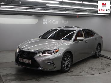 2018 - lexus es300h