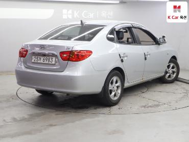 2009 - hyundai avante
