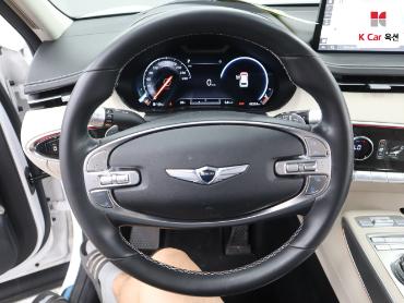 2024 - genesis gv70