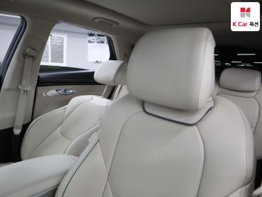 2024 - genesis gv70