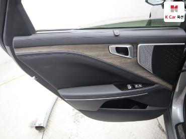 2023 - kia k8