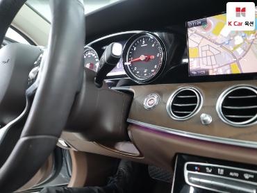 2019 - mercedes-benz e220d