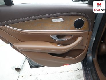 2019 - mercedes-benz e220d