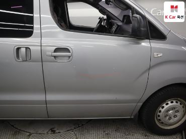 2017 - hyundai grand starex