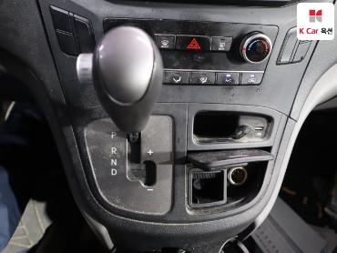 2017 - hyundai grand starex