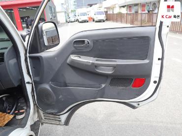 2020 - kia bongo iii
