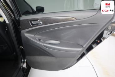 2013 - hyundai sonata
