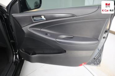 2013 - hyundai sonata