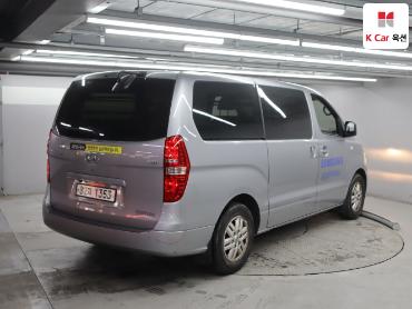 2021 - hyundai grand starex