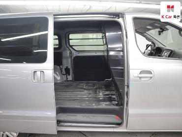 2021 - hyundai grand starex