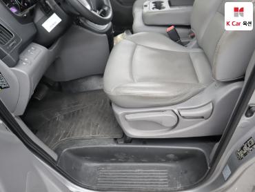 2021 - hyundai grand starex