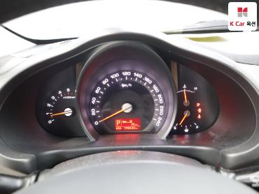 2012 - kia sportage