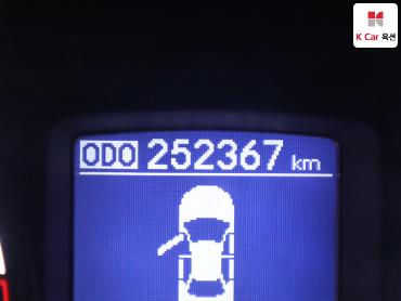 2013 - hyundai bh330