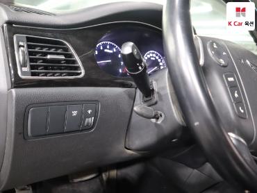 2013 - hyundai bh330