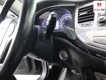 2013 - hyundai bh330