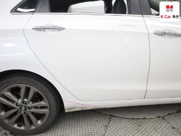2016 - hyundai i30