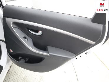 2016 - hyundai i30