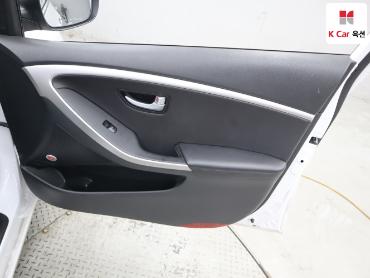 2016 - hyundai i30