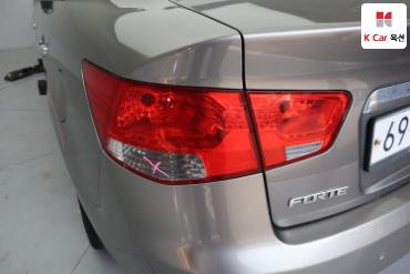 2012 - kia forte