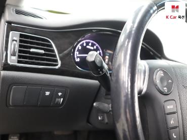 2013 - hyundai bh330