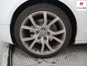 2010 - audi a5