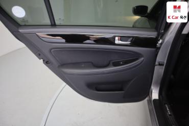 2012 - hyundai bh330