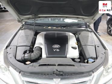 2009 - hyundai bh330