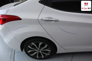 2013 - hyundai avante