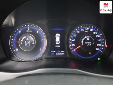 2012 - hyundai i40