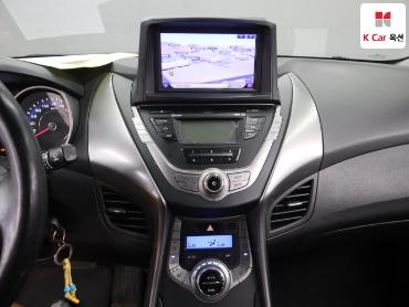 2013 - hyundai avante