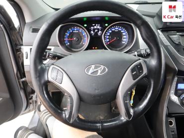 2013 - hyundai avante