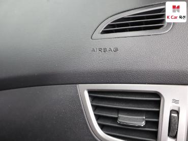 2013 - hyundai avante
