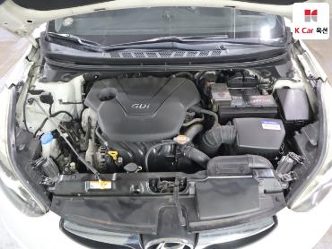 2011 - hyundai avante