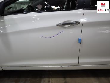 2011 - hyundai avante