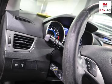 2011 - hyundai avante