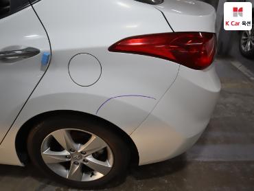 2011 - hyundai avante