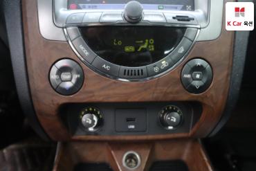 2016 - kg mobility (ssangyong) rexton