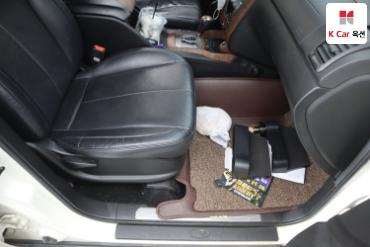 2016 - kg mobility (ssangyong) rexton