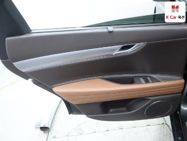 2021 - genesis g80