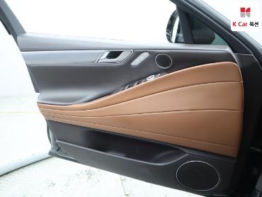 2021 - genesis g80