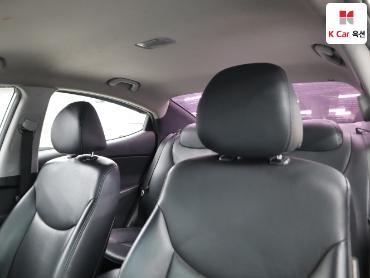 2013 - hyundai avante