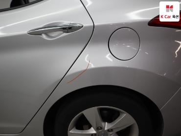 2013 - hyundai avante