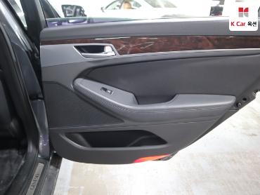 2015 - hyundai g330