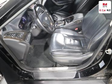 2011 - hyundai grandeur