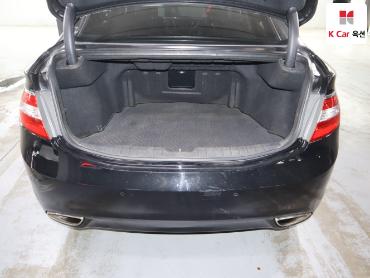2011 - hyundai grandeur