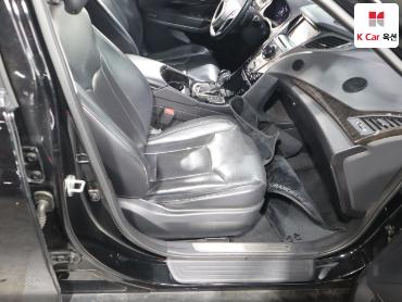 2011 - hyundai grandeur